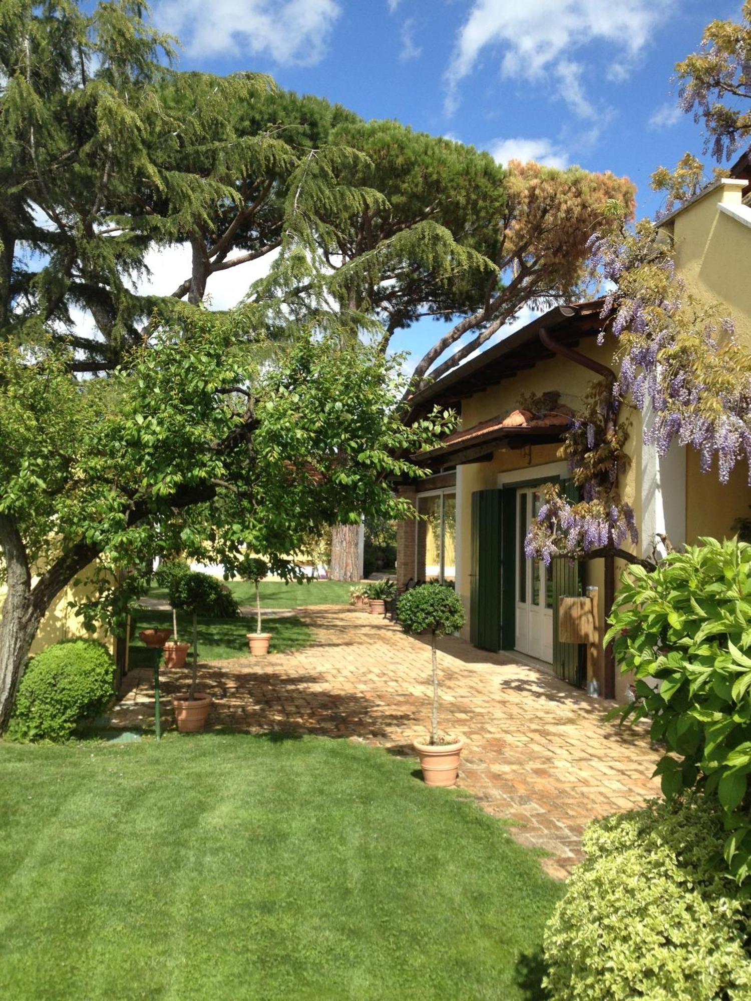 La Meridiana Sambuco  部屋 写真
