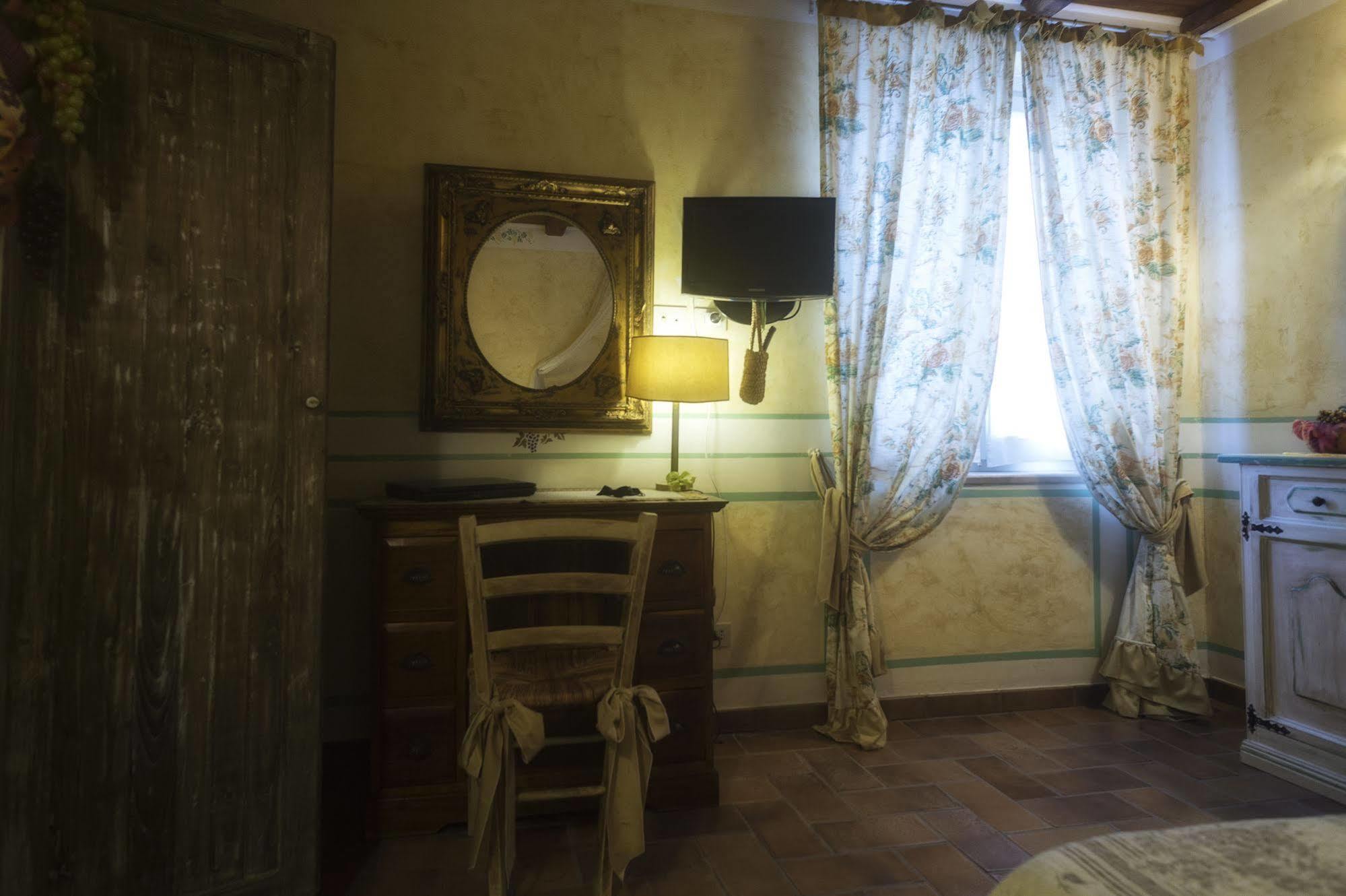 La Meridiana Sambuco  エクステリア 写真